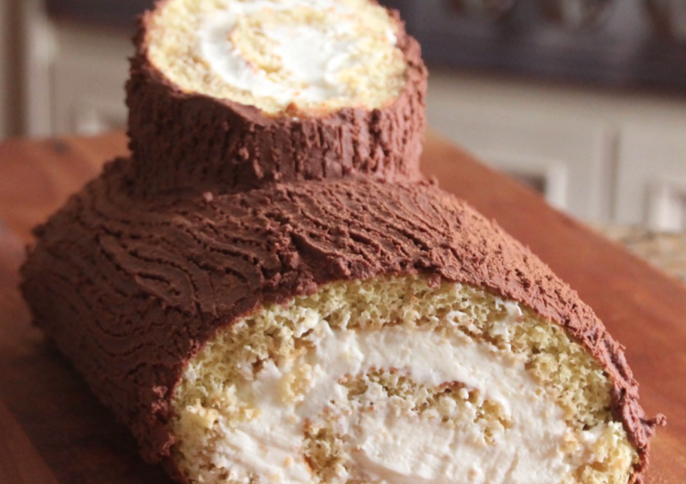 Bûche tiramisu sans cuisson